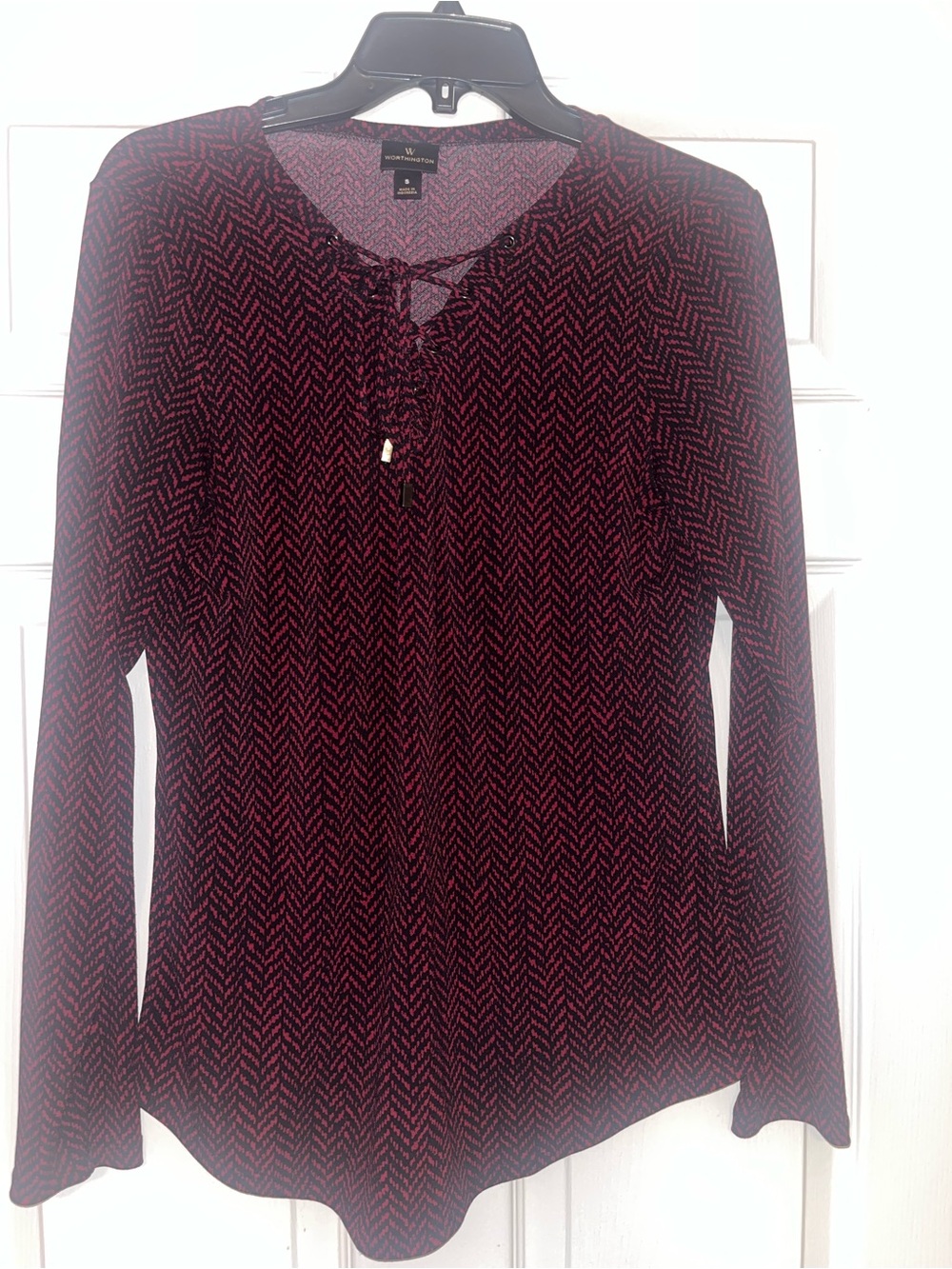 Worthington Burgundy and Black Chevron-Pattern Long Sleeve Tunic